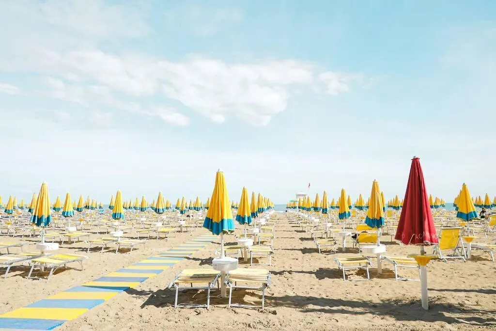 Blu Kobler - Ampio Appartamento Fronte Mare Lido di Jesolo