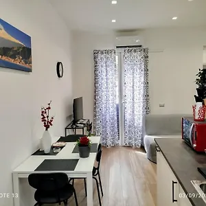 https://laviko-holiday-house.catania-hotels.net